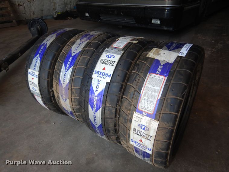 image for item KI9258 (4) Toyota Proxes 225/50ZR16 tires