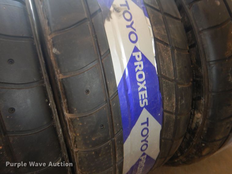 image for item KI9258 (4) Toyota Proxes 225/50ZR16 tires