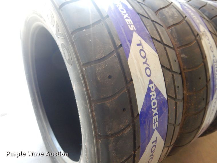 image for item KI9258 (4) Toyota Proxes 225/50ZR16 tires