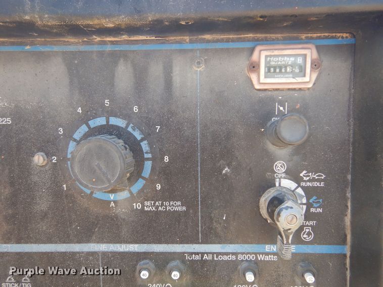 image for item KI9286 Miller Bobcat 225  welder/generator