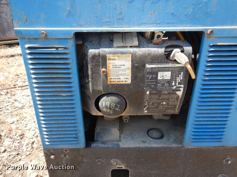 image for item KI9286 Miller Bobcat 225  welder/generator
