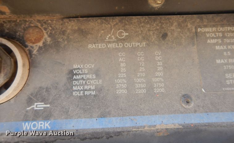 image for item KI9286 Miller Bobcat 225  welder/generator