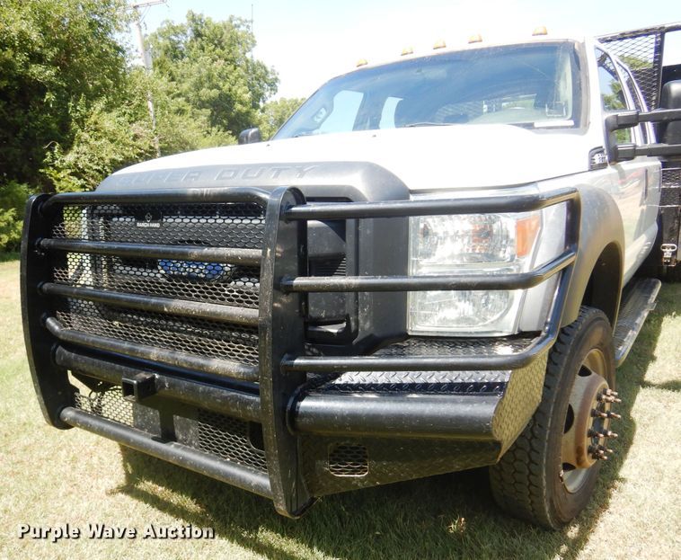 image for item KI9288 2016 Ford F550 Super Duty  flatbed truck