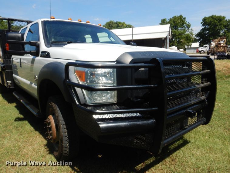 image for item KI9288 2016 Ford F550 Super Duty  flatbed truck