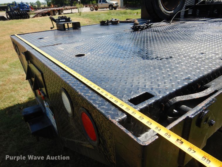 image for item KI9288 2016 Ford F550 Super Duty  flatbed truck