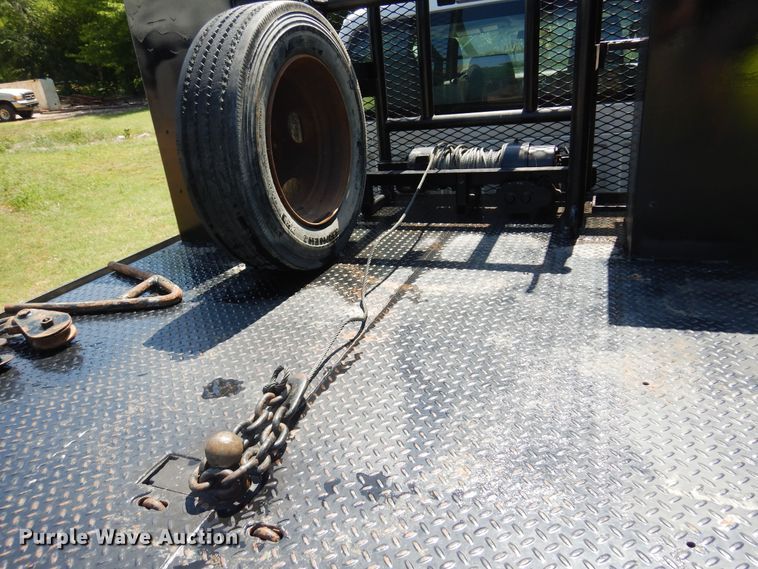 image for item KI9288 2016 Ford F550 Super Duty  flatbed truck