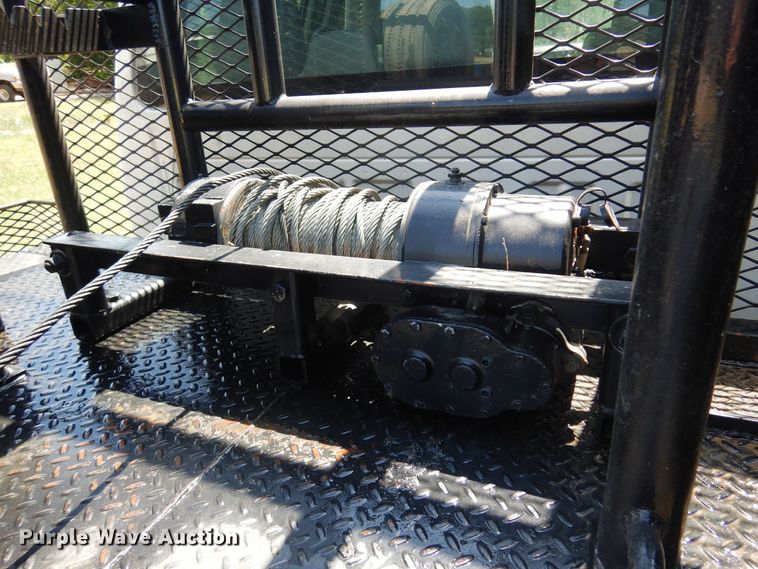 image for item KI9288 2016 Ford F550 Super Duty  flatbed truck