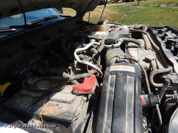 image for item KI9288 2016 Ford F550 Super Duty  flatbed truck