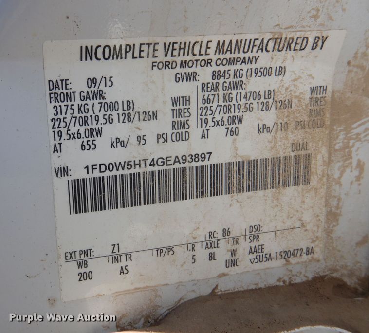 image for item KI9288 2016 Ford F550 Super Duty  flatbed truck