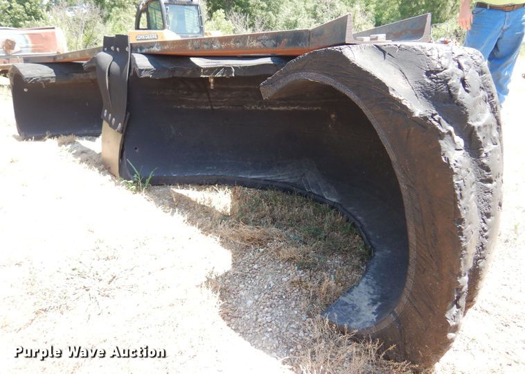 image for item KI9296 Shop built  132"W skid steer snow pusher