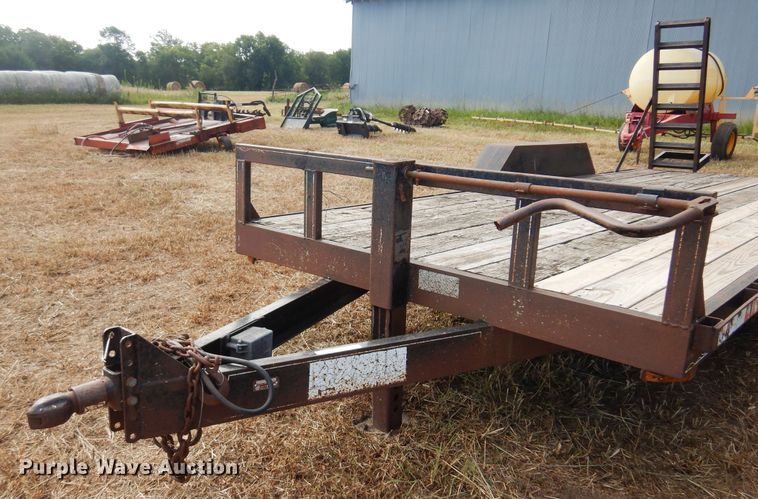 image for item KI9307 2000 Blair  equipment trailer