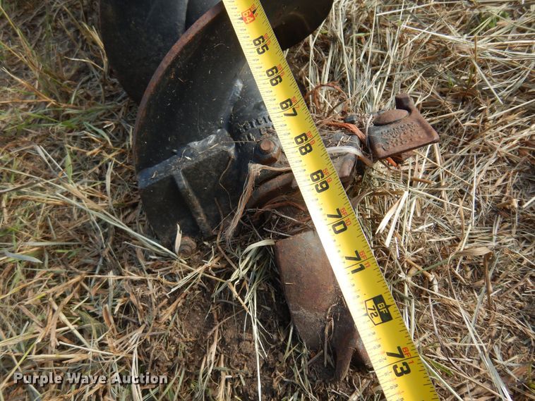 image for item KI9310 Bobcat 15C  skid steer auger