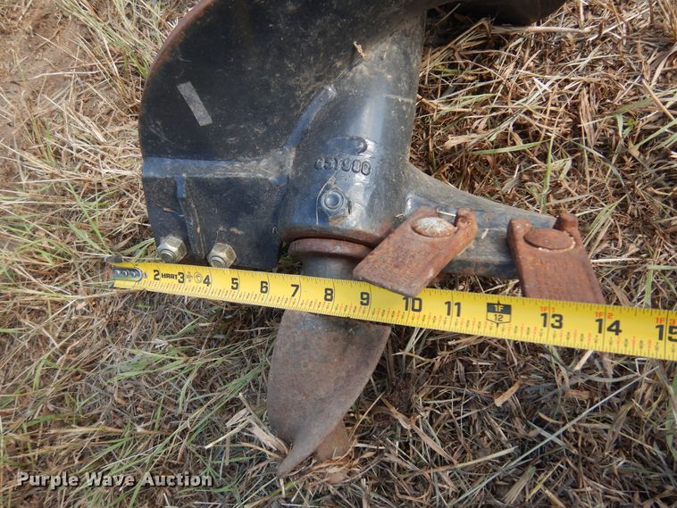 image for item KI9310 Bobcat 15C  skid steer auger