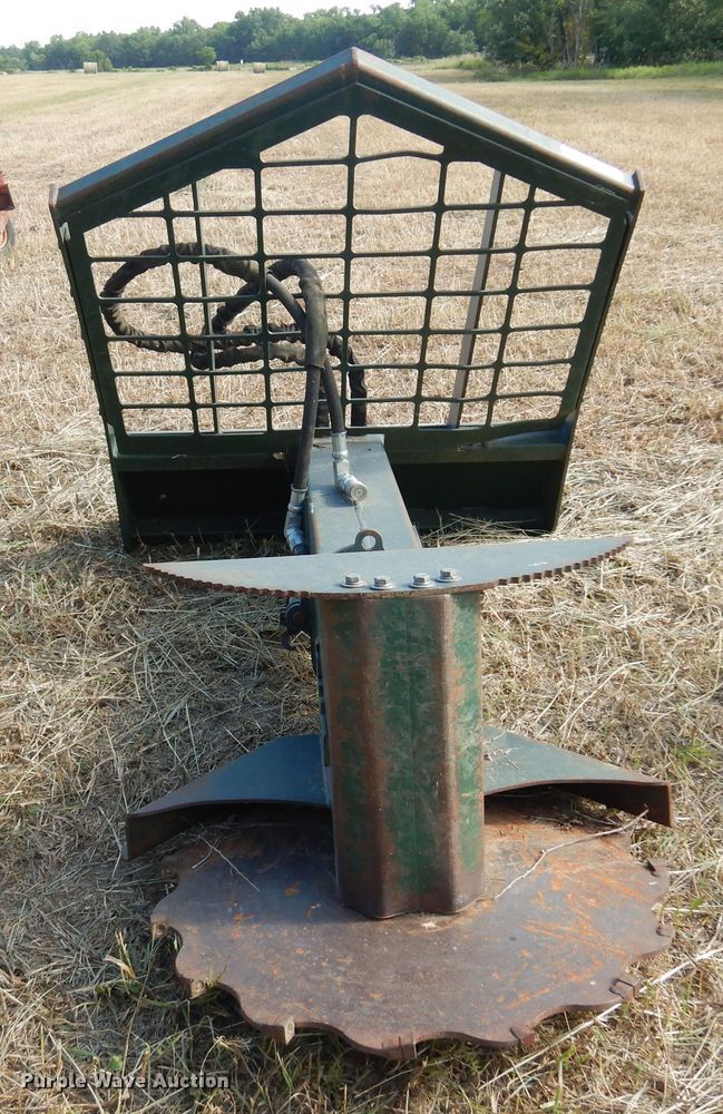 image for item KI9311 2012 Dougherty Forestry TQR  skid steer tree saw