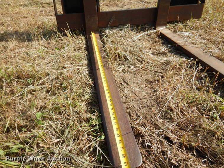 image for item KI9313 Skid steer forks