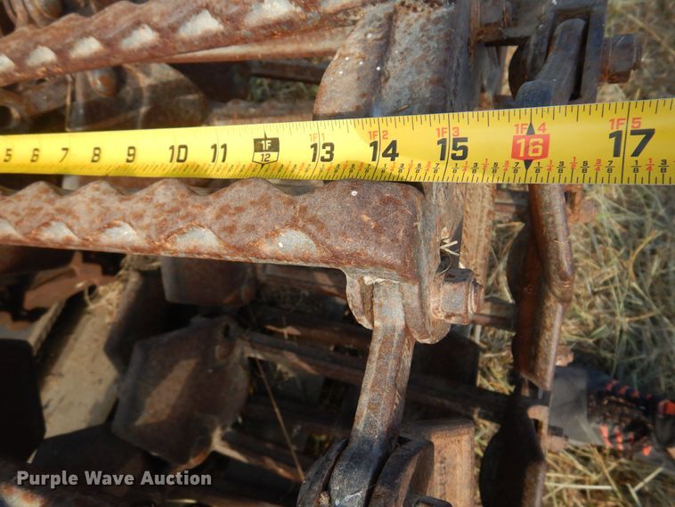 image for item KI9314 Mclaren  15"W over the tire tracks