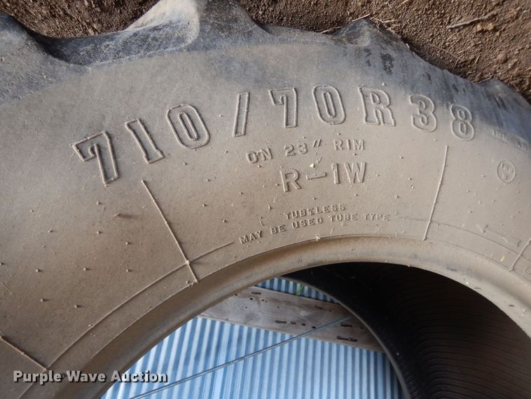 image for item KI9318 (3) Firestone Radial All Traction tires