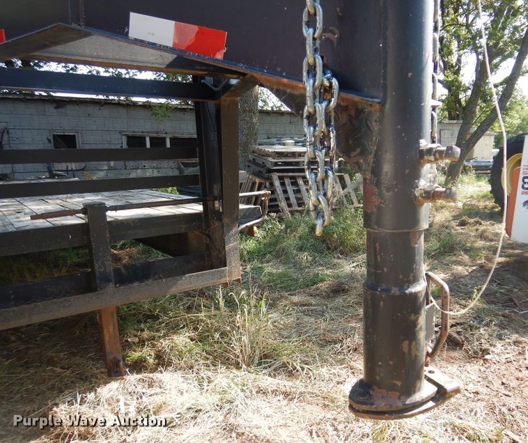 image for item KI9323 2004 Starlite  equipment trailer