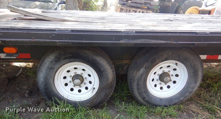 image for item KI9323 2004 Starlite  equipment trailer