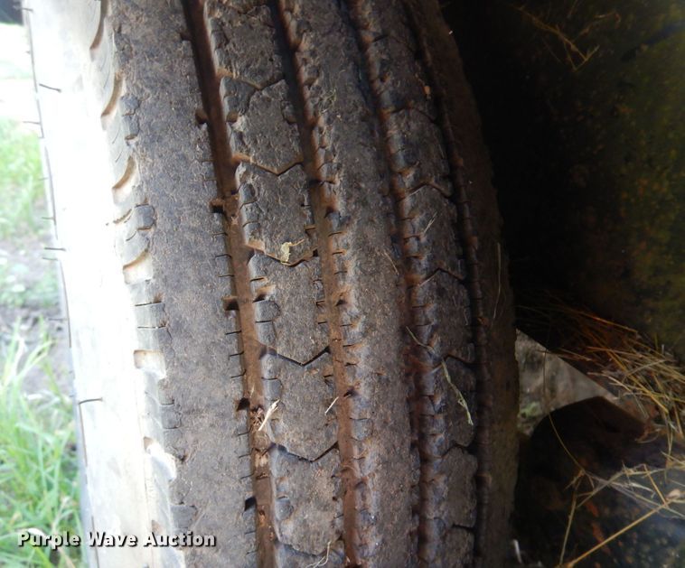 image for item KI9323 2004 Starlite  equipment trailer