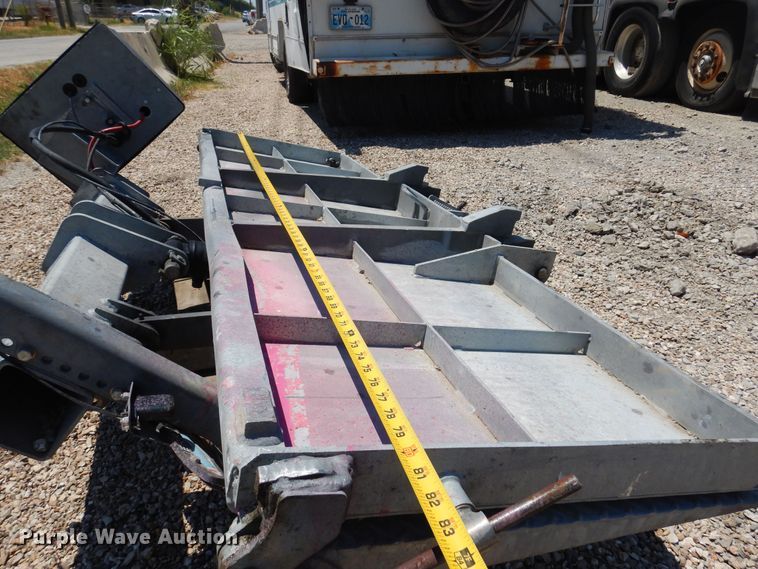 image for item KI9329 Maxon TE-25L  Tuk-a-way lift gate