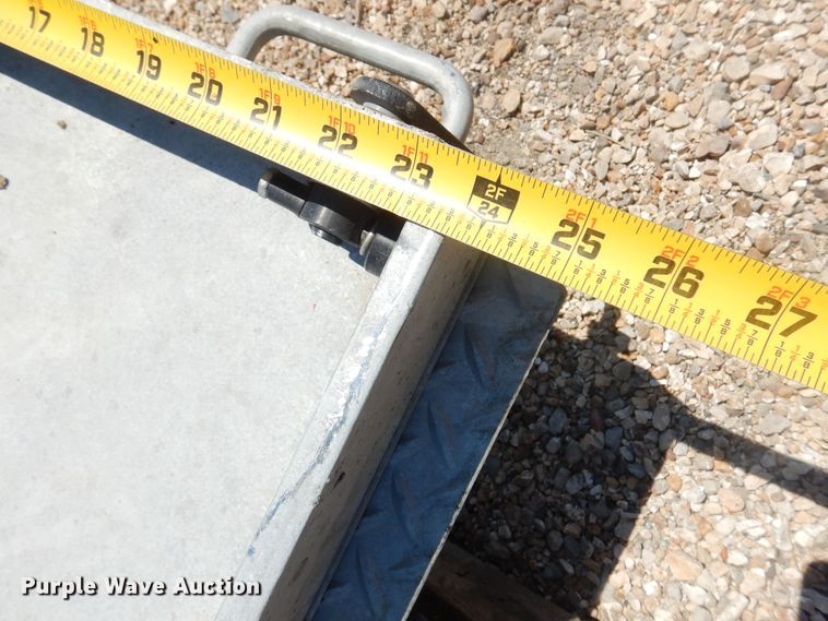 image for item KI9329 Maxon TE-25L  Tuk-a-way lift gate