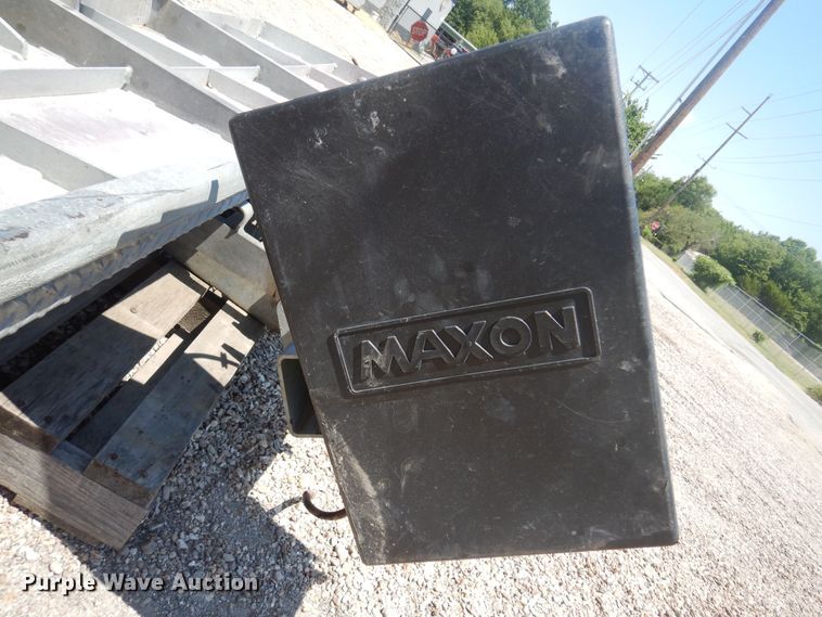 image for item KI9329 Maxon TE-25L  Tuk-a-way lift gate