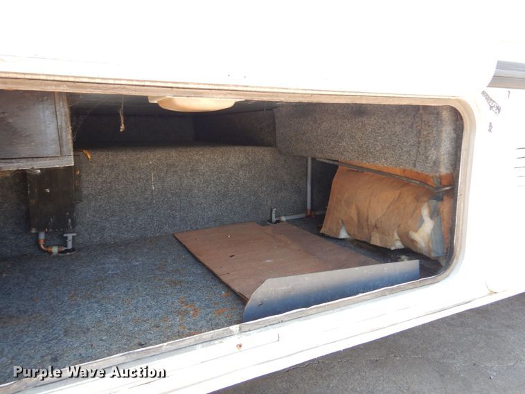 image for item KI9330 1992 Gulf Stream Sunsport  RV