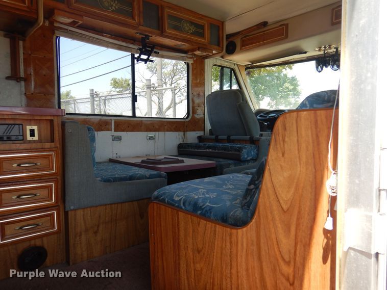 image for item KI9330 1992 Gulf Stream Sunsport  RV