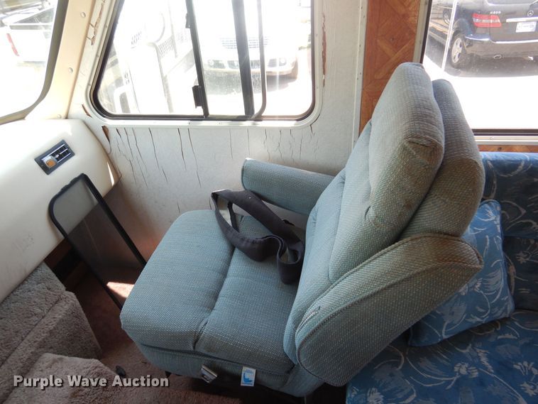 image for item KI9330 1992 Gulf Stream Sunsport  RV