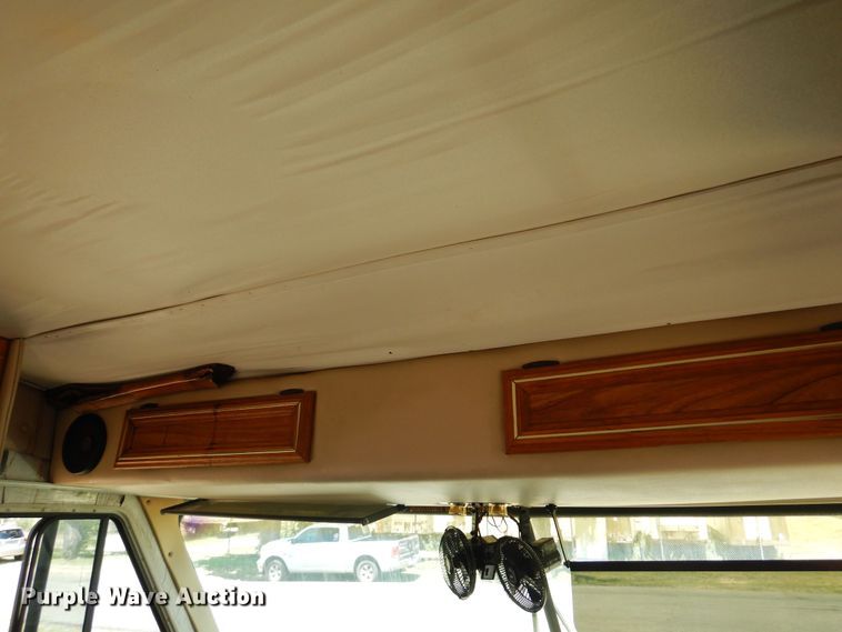 image for item KI9330 1992 Gulf Stream Sunsport  RV