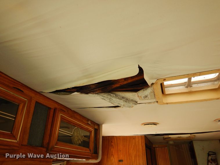 image for item KI9330 1992 Gulf Stream Sunsport  RV