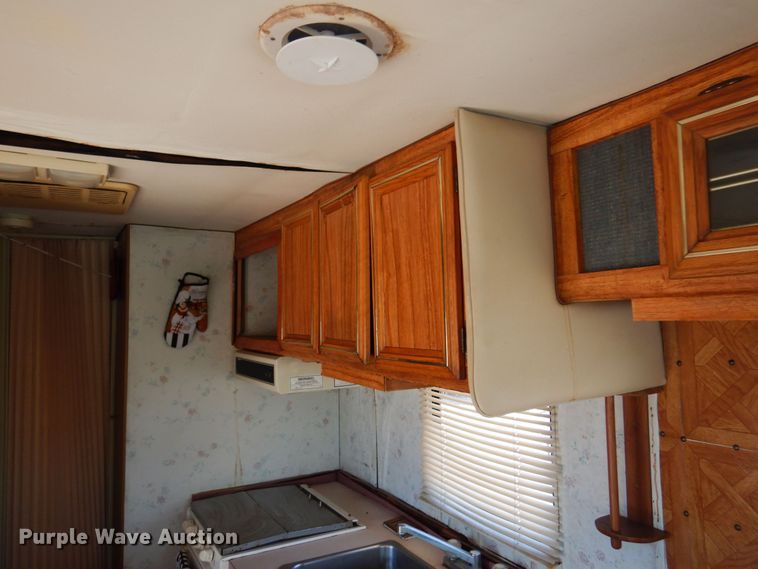 image for item KI9330 1992 Gulf Stream Sunsport  RV