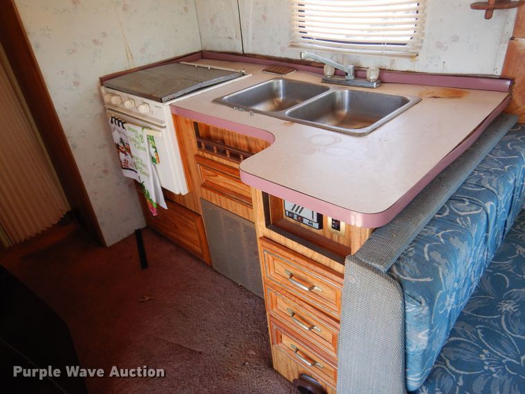 image for item KI9330 1992 Gulf Stream Sunsport  RV