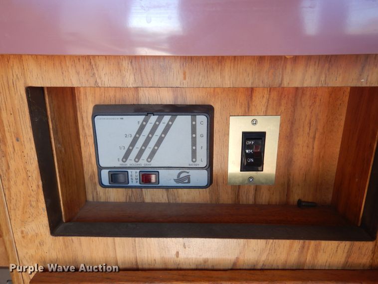 image for item KI9330 1992 Gulf Stream Sunsport  RV