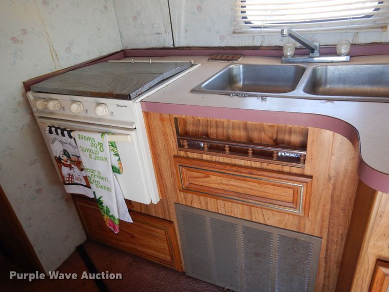 image for item KI9330 1992 Gulf Stream Sunsport  RV