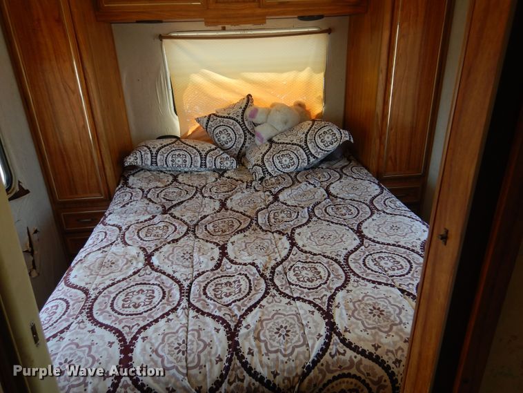 image for item KI9330 1992 Gulf Stream Sunsport  RV