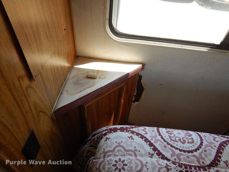 image for item KI9330 1992 Gulf Stream Sunsport  RV