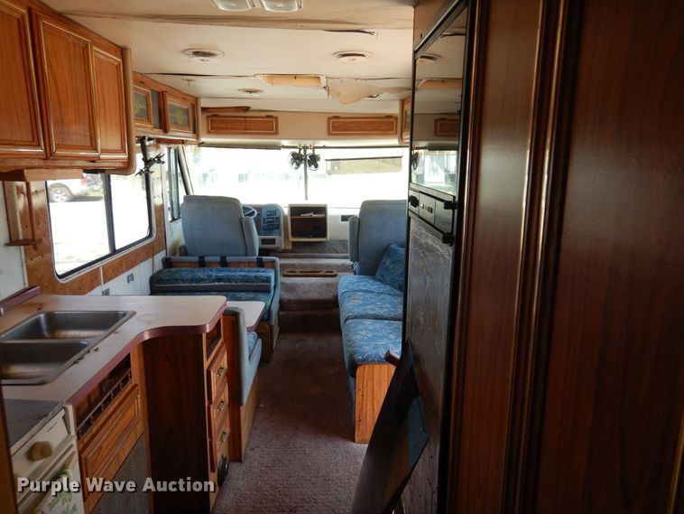 image for item KI9330 1992 Gulf Stream Sunsport  RV