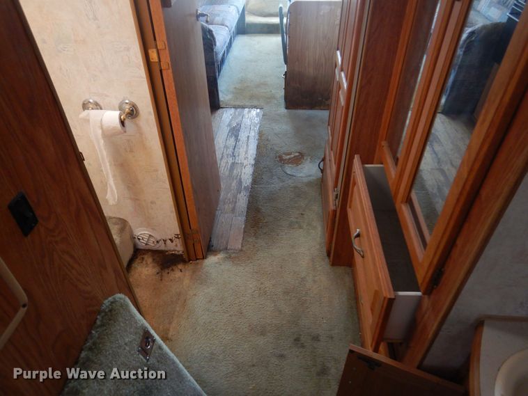 image for item KI9347 1998 Gulf Stream Sun Sport  RV