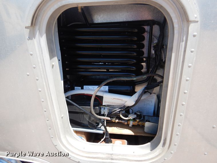 image for item KI9348 1969 Airstream Globe Trotter  camper