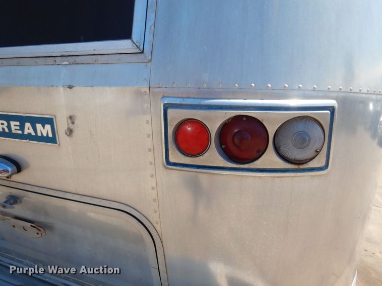 image for item KI9348 1969 Airstream Globe Trotter  camper