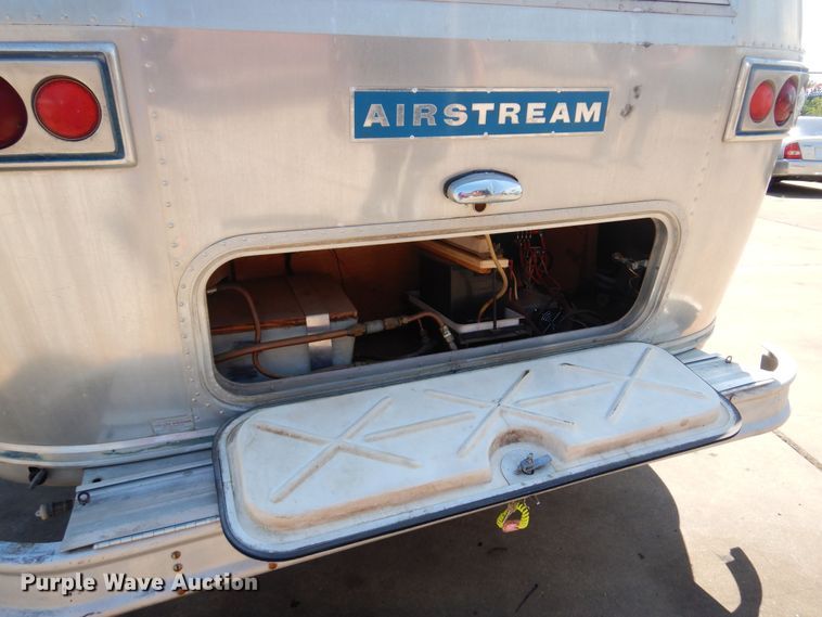 image for item KI9348 1969 Airstream Globe Trotter  camper