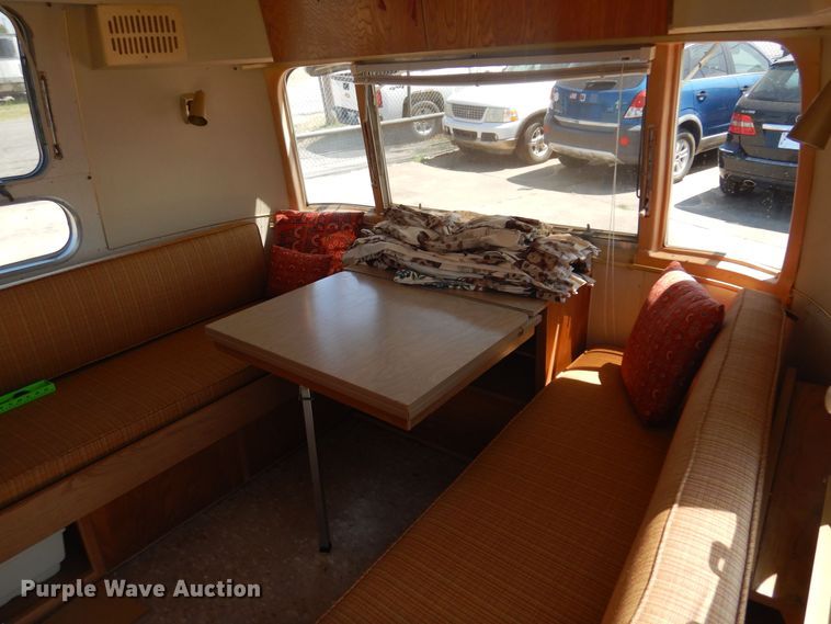 image for item KI9348 1969 Airstream Globe Trotter  camper