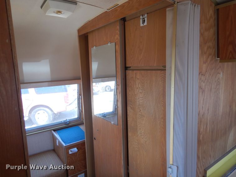 image for item KI9348 1969 Airstream Globe Trotter  camper