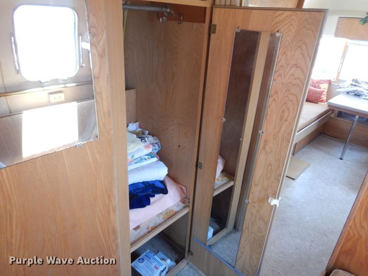 image for item KI9348 1969 Airstream Globe Trotter  camper