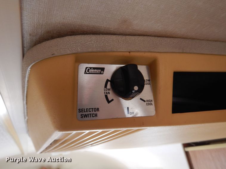 image for item KI9348 1969 Airstream Globe Trotter  camper