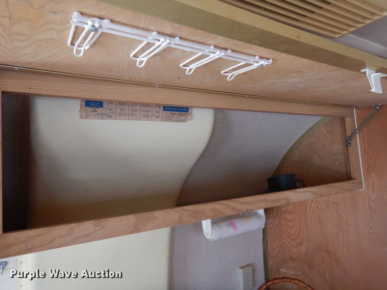 image for item KI9348 1969 Airstream Globe Trotter  camper