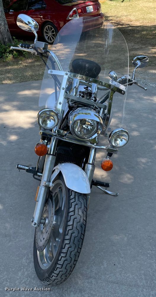 image for item KJ9747 2007 Honda VTX1300C  motorcycle