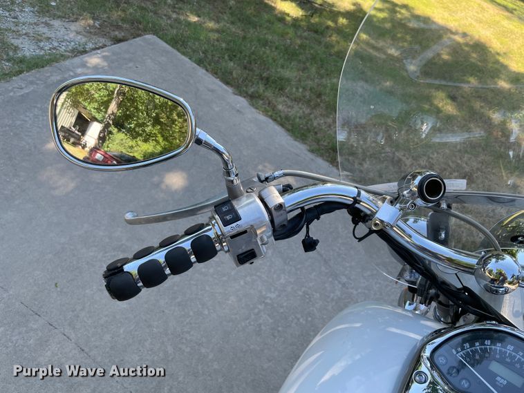 image for item KJ9747 2007 Honda VTX1300C  motorcycle